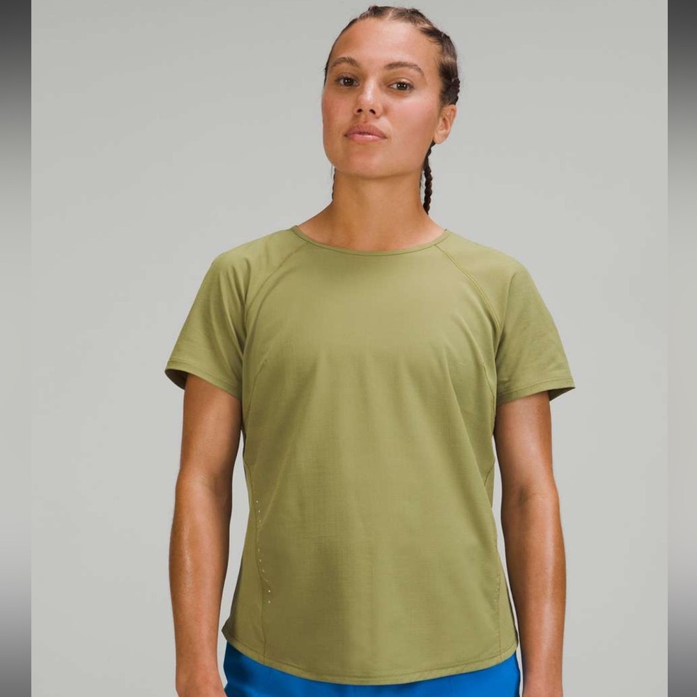 Lululemon Lightweight Stretch Running Short Sleeve Shirt